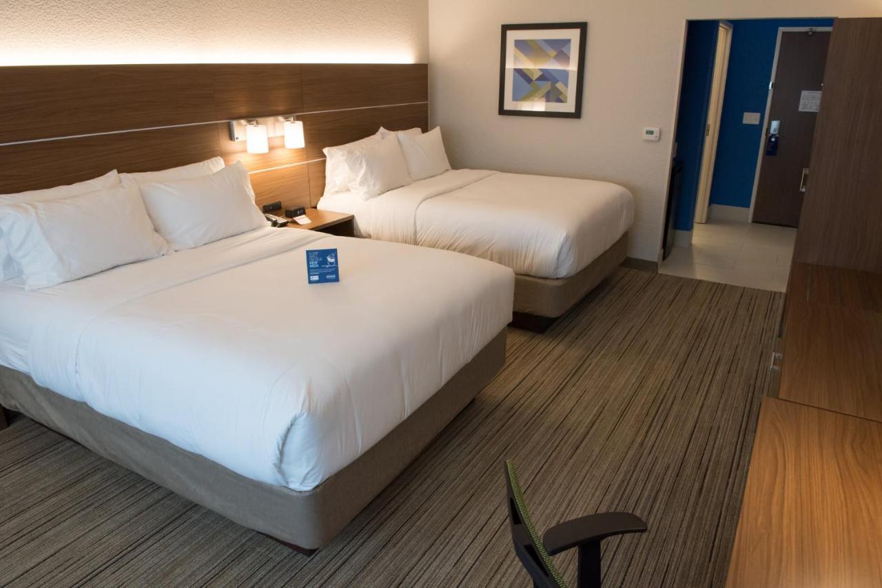 Holiday Inn Express Hotel & Suites Goshen By Ihg Exterior foto