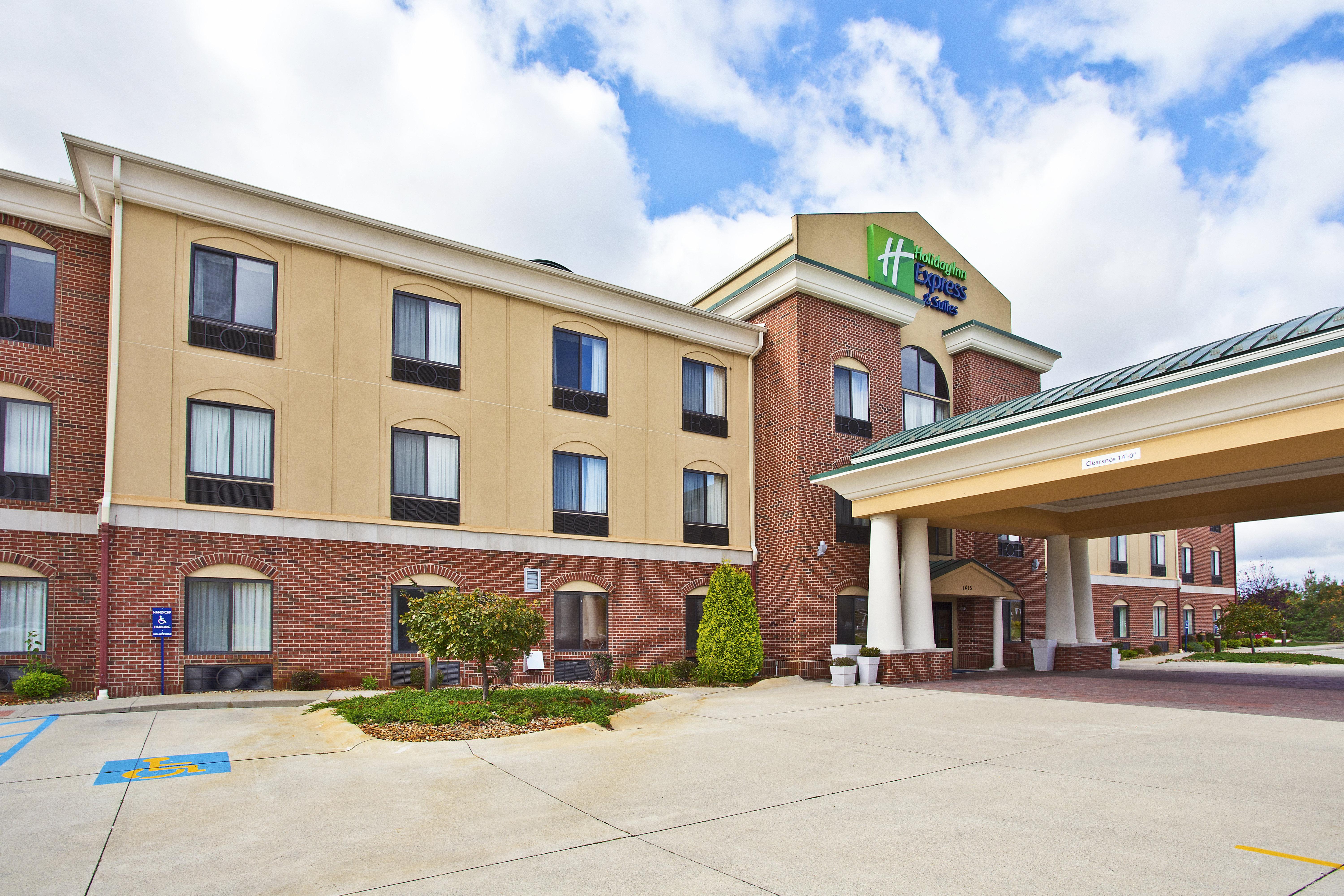 Holiday Inn Express Hotel & Suites Goshen By Ihg Exterior foto